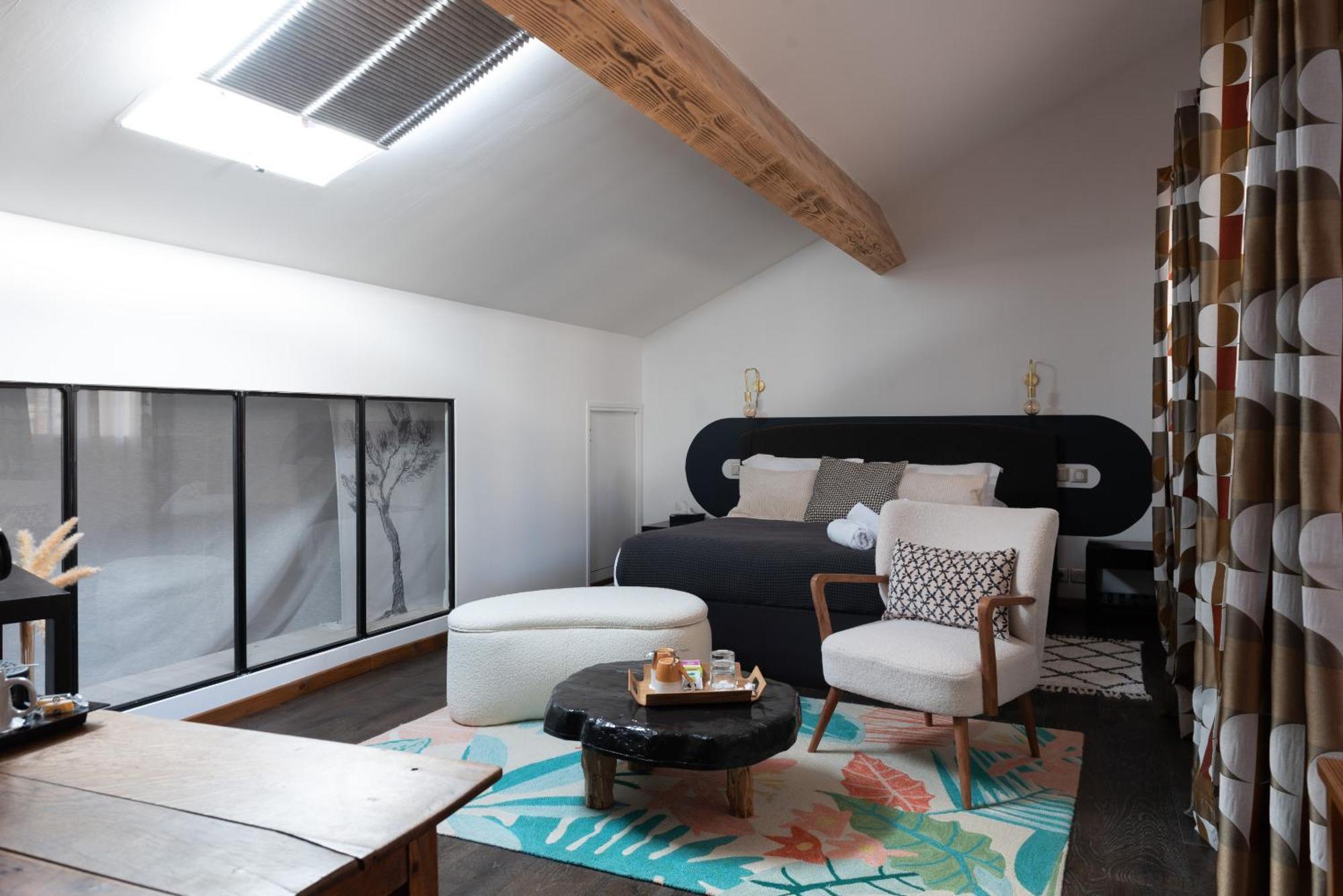 La Maison D'En Bas Des Seigneurs Cucuron Ngoại thất bức ảnh
